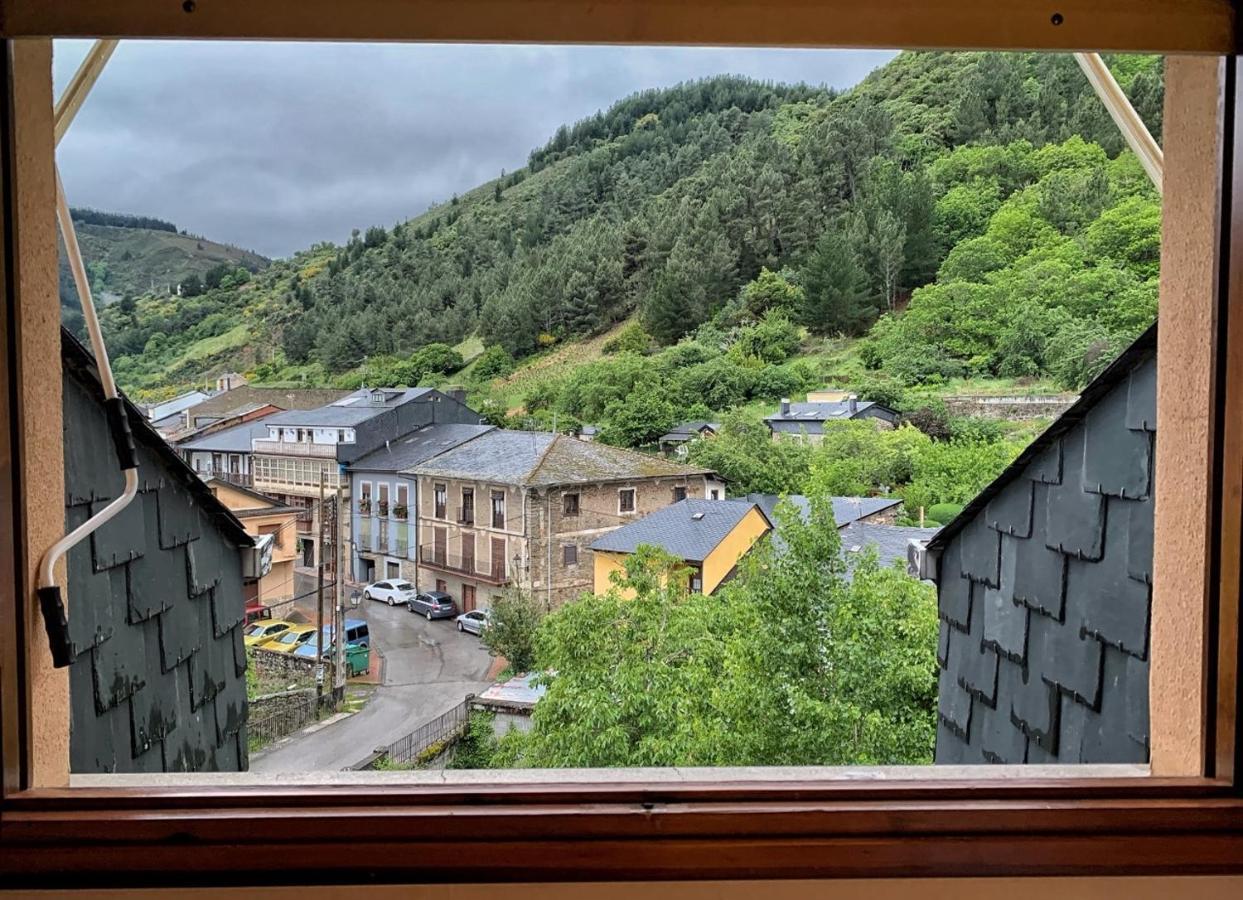 Hostal Restaurante Mendez Villafranca Del Bierzo Ngoại thất bức ảnh
