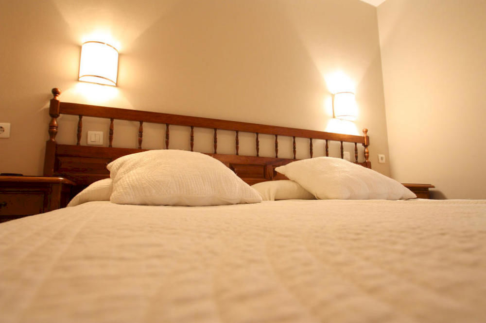 Hostal Restaurante Mendez Villafranca Del Bierzo Ngoại thất bức ảnh